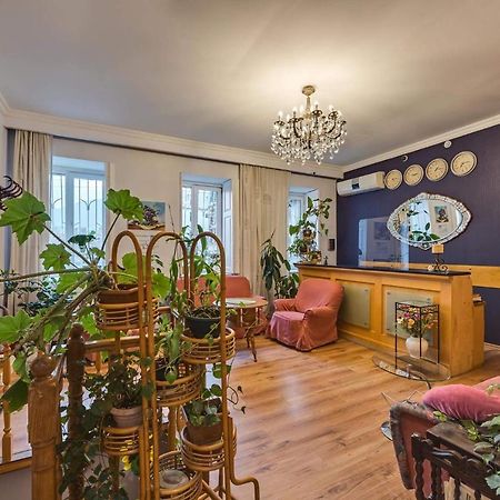 House 52 Boutique Hotel تبليسي المظهر الخارجي الصورة