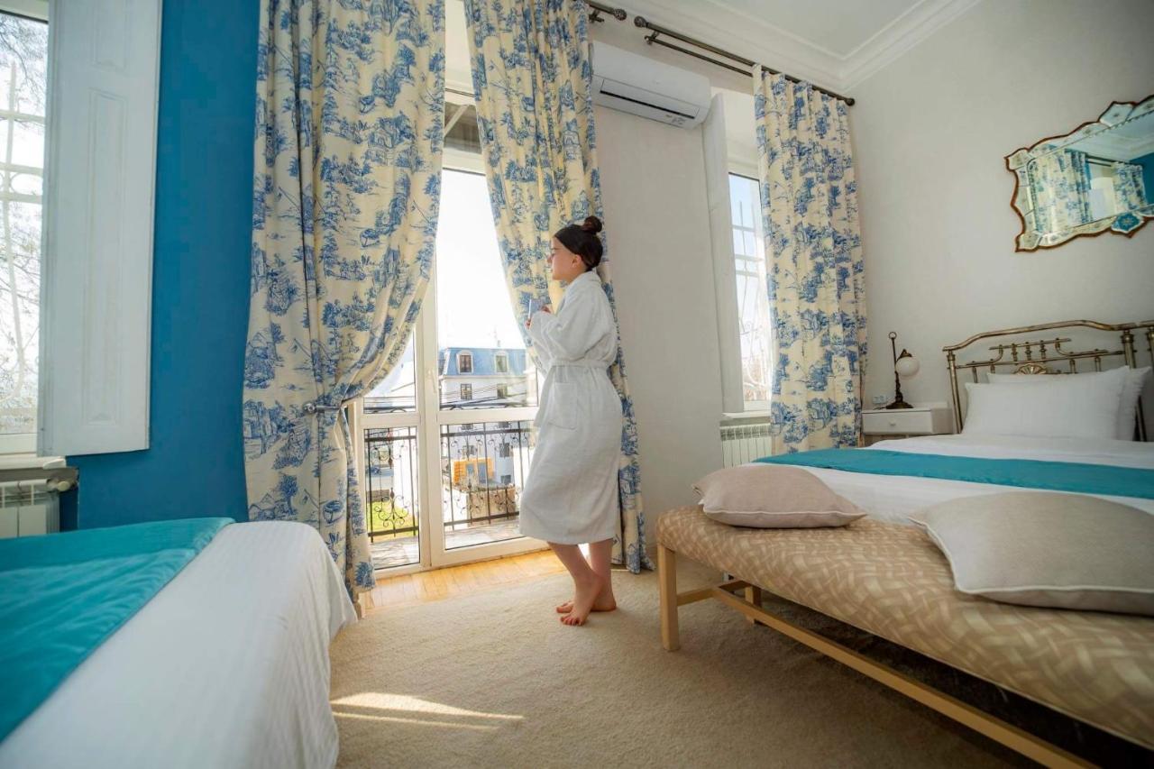 House 52 Boutique Hotel تبليسي المظهر الخارجي الصورة