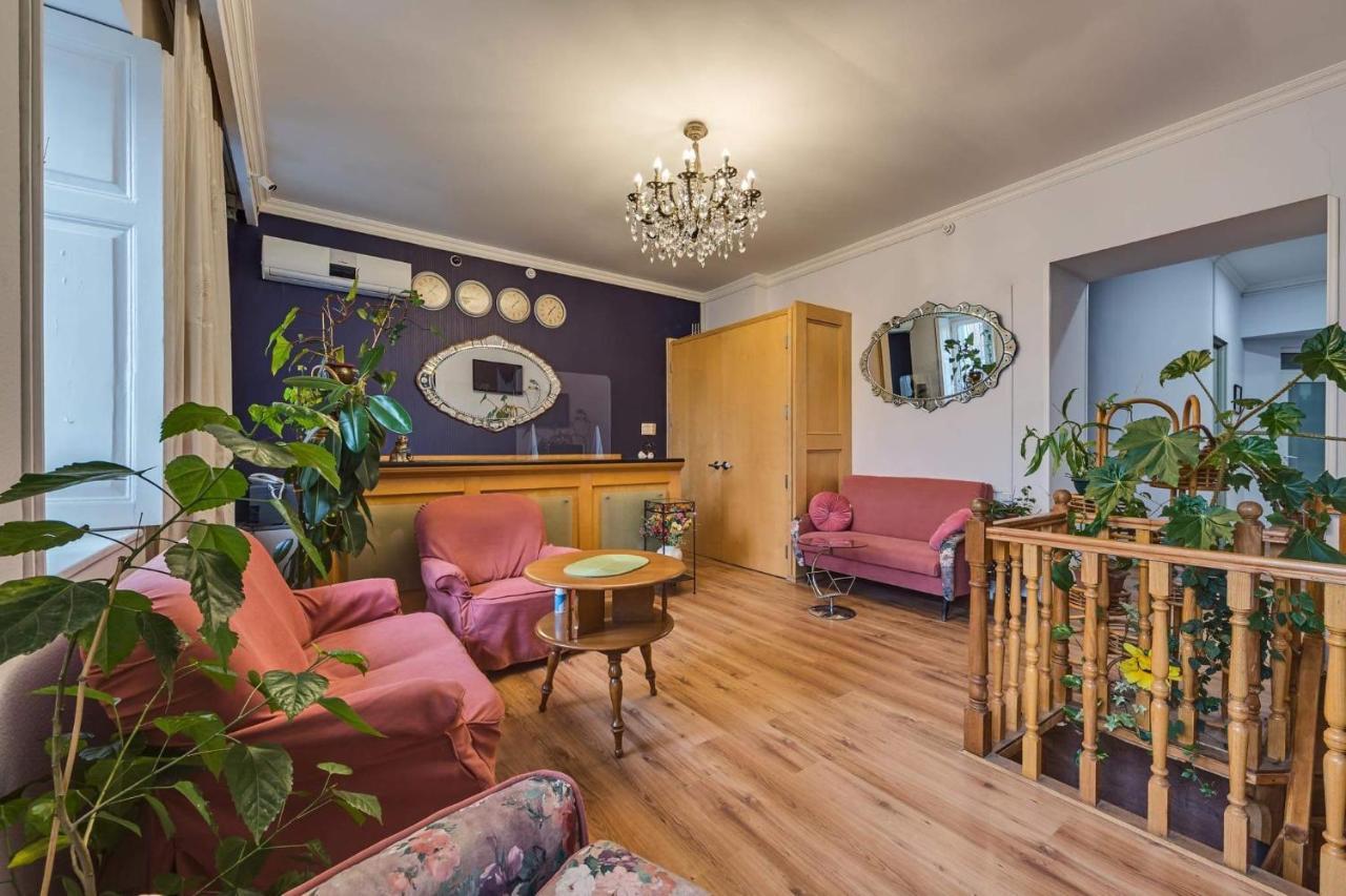House 52 Boutique Hotel تبليسي المظهر الخارجي الصورة