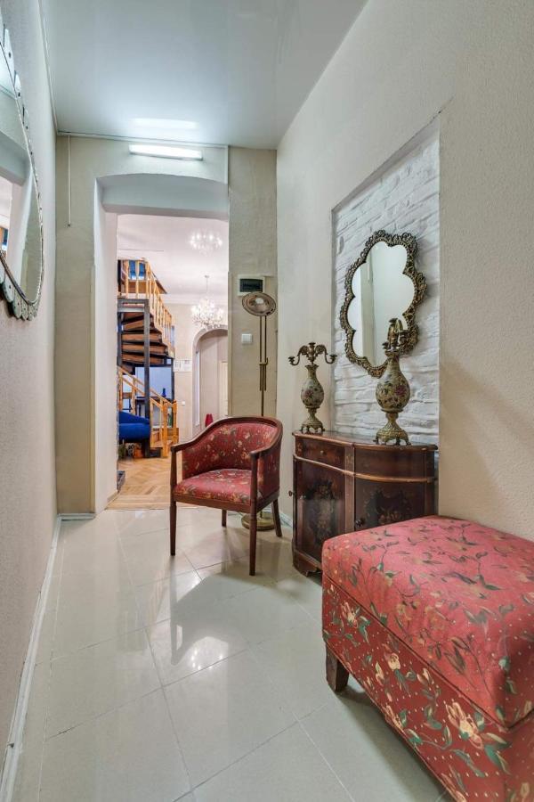 House 52 Boutique Hotel تبليسي المظهر الخارجي الصورة