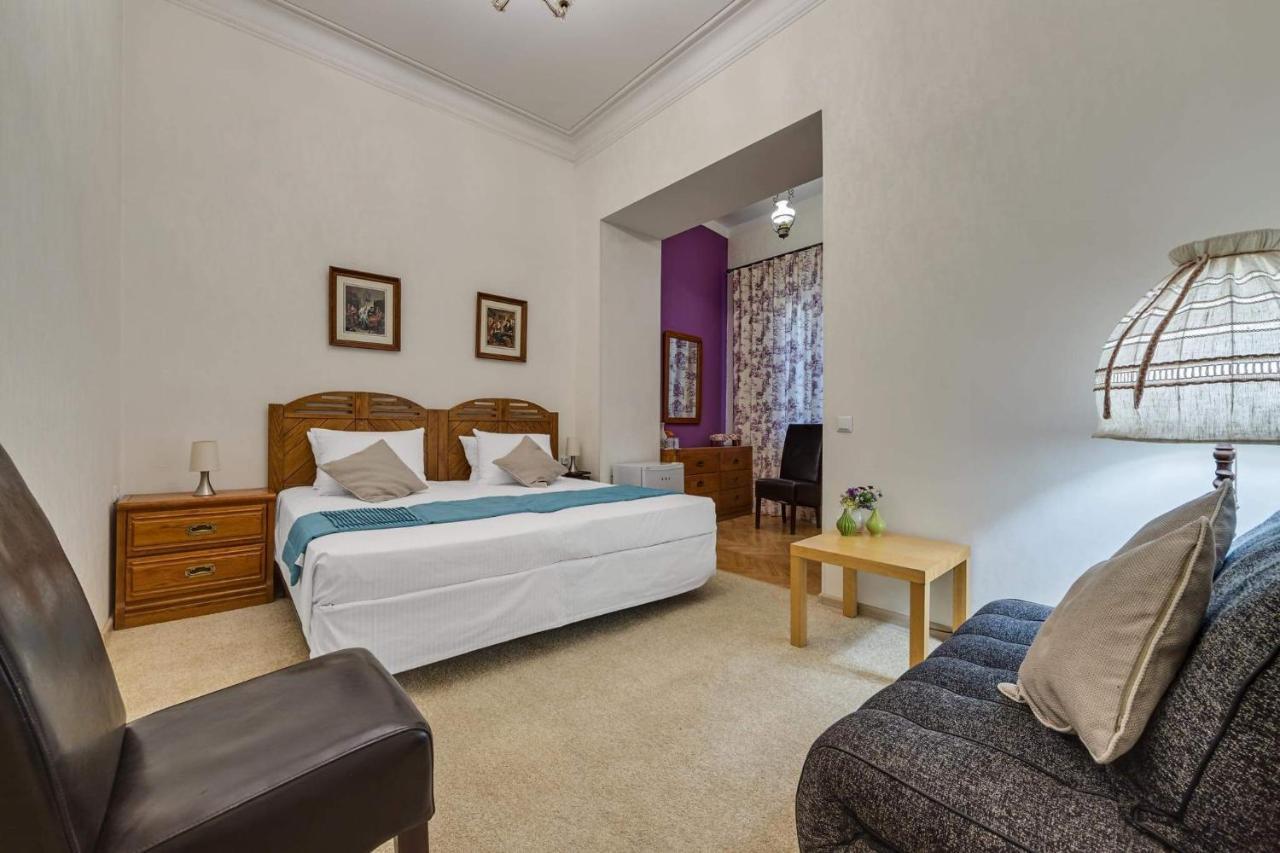House 52 Boutique Hotel تبليسي المظهر الخارجي الصورة