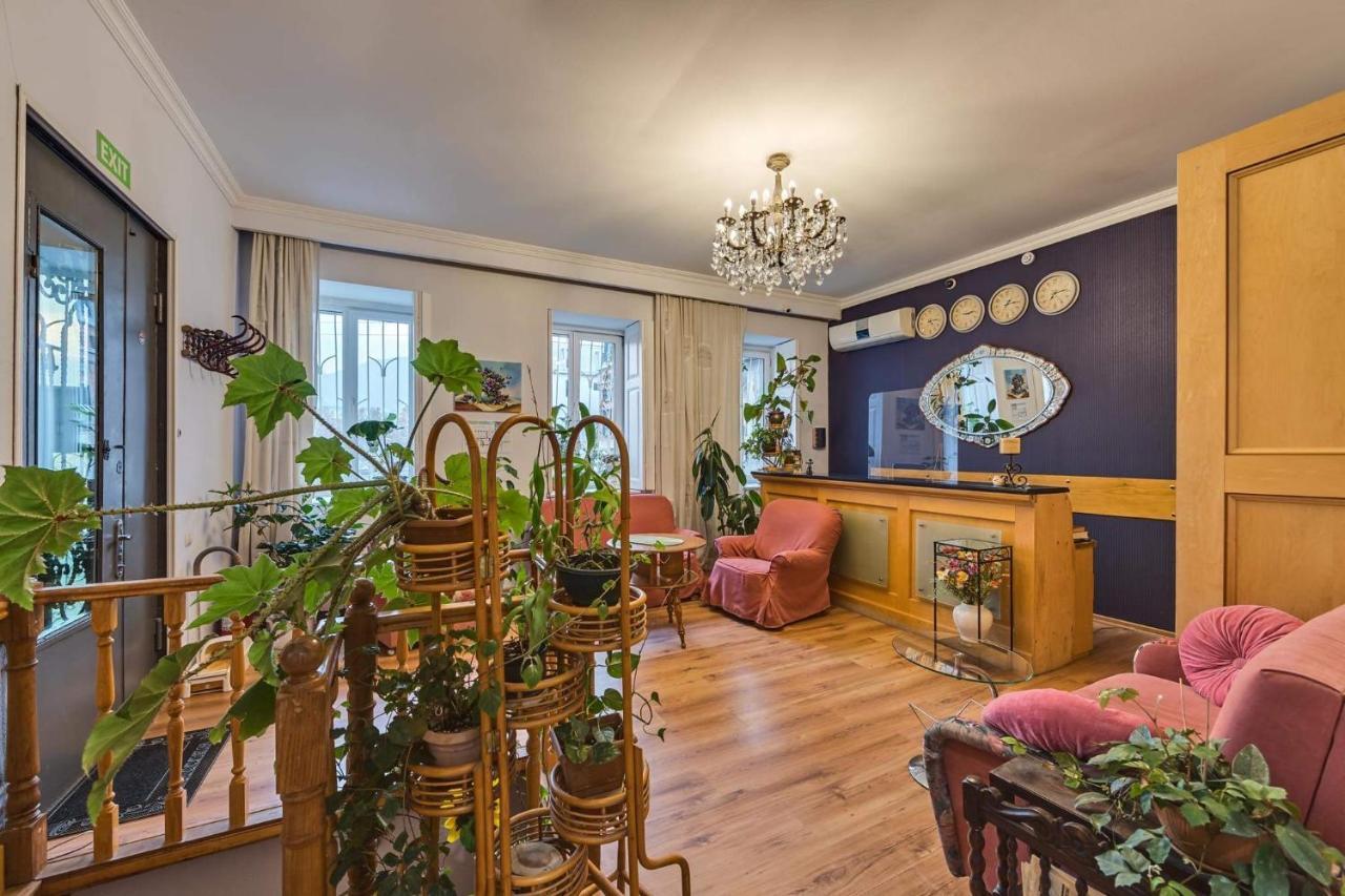 House 52 Boutique Hotel تبليسي المظهر الخارجي الصورة