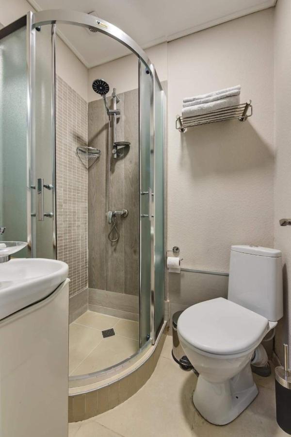 House 52 Boutique Hotel تبليسي المظهر الخارجي الصورة